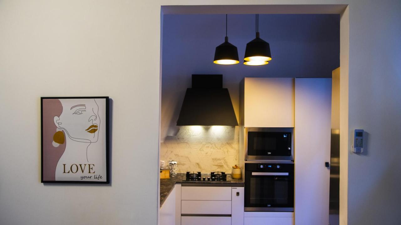 Le Maioliche Apartment Palermo Ngoại thất bức ảnh